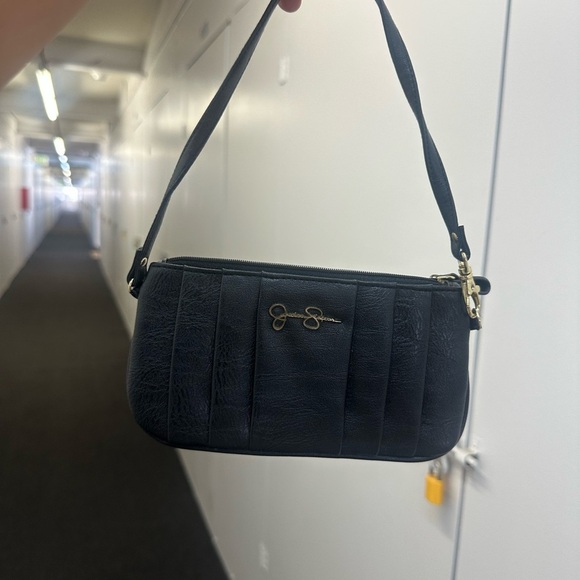 Jessica Simpson Black Classic Shoulder Bag - Picture 1 of 4